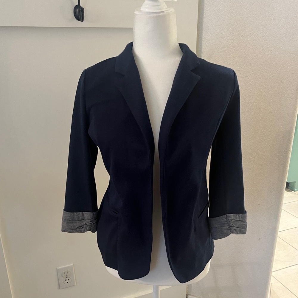 *SOLD* SKIES ARE BLUE NAVY JACKET - SIZE SMALL NWOT